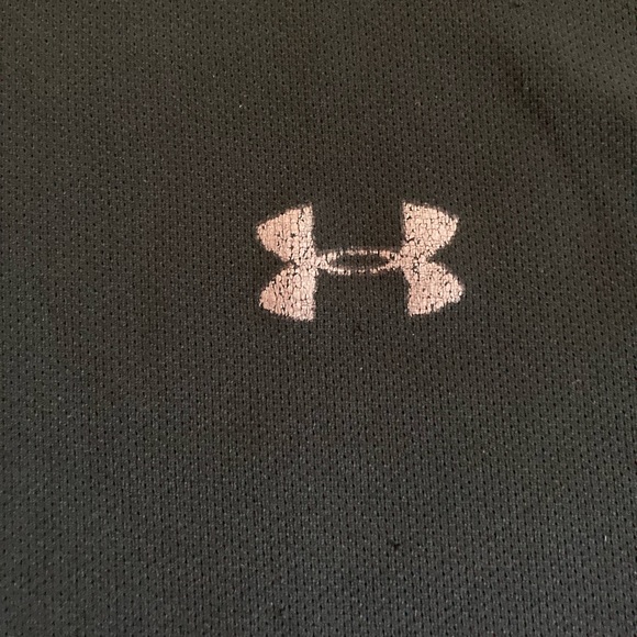 🎉5/$20 Boy’s UA Tee - Picture 3 of 16